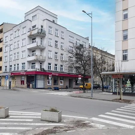 22 Centrum - Mieszkanie Dla 4 Osob 公寓 *